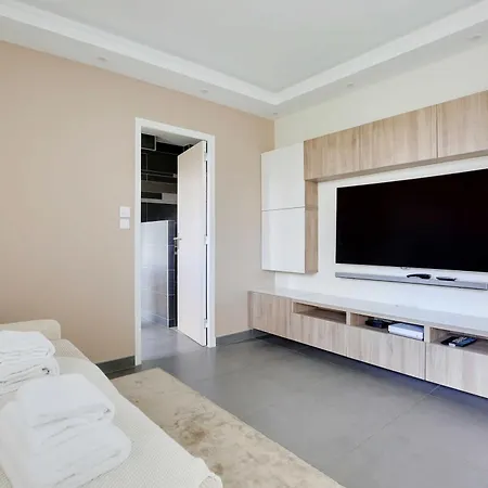 Appartement Modernity With Balcony-1br- 4p-saint-mande Saint-Mandé