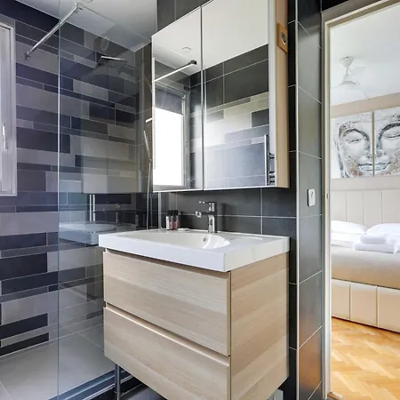 Appartement Modernity With Balcony-1br- 4p-saint-mande *